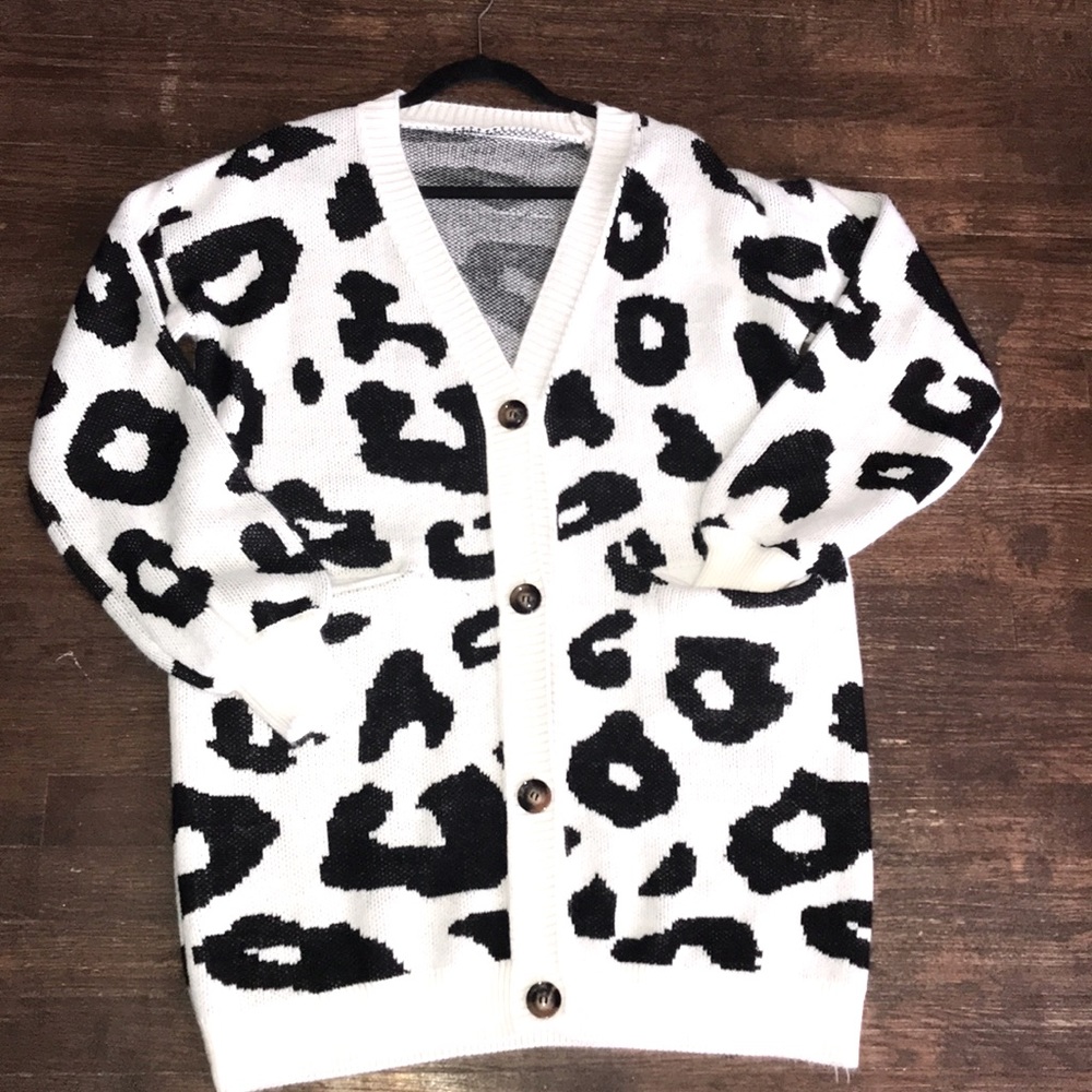 Chic Leopard print long cardigan